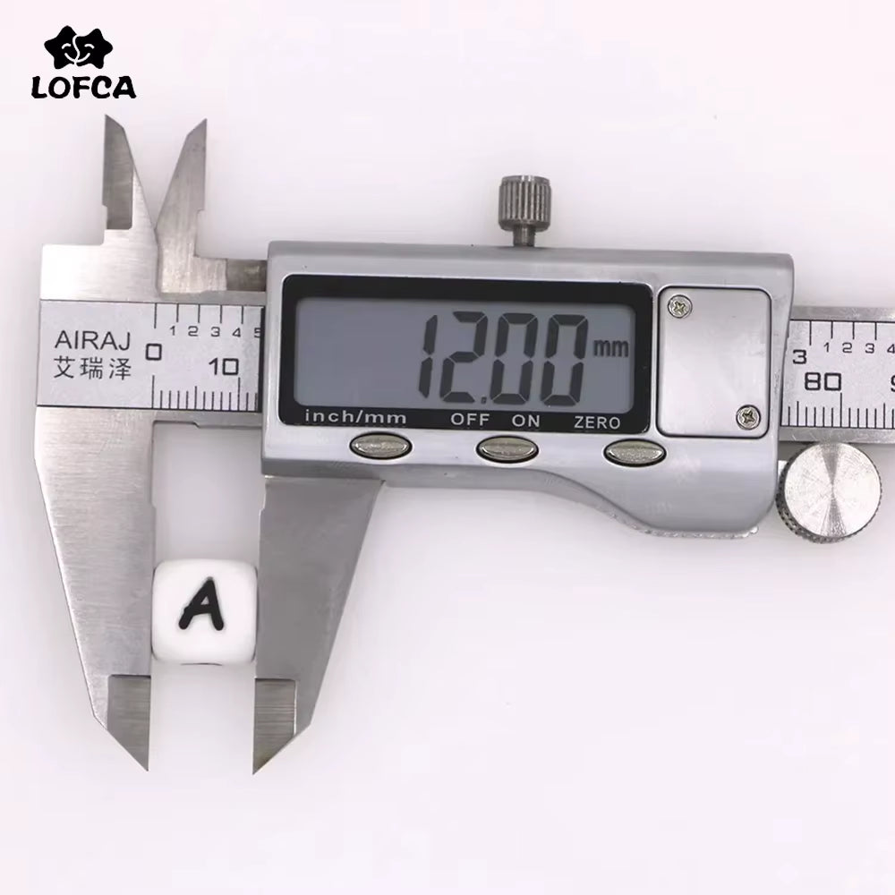 10Pcs 12MM Silicone Letters Beads DIY Jewelry Accessoriesfor to Make Bracelets English Alphabet Beads BPA Free Food Grade